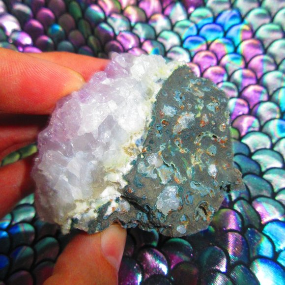 Amethyst Geode Natural Cluster - Picture 6 of 8